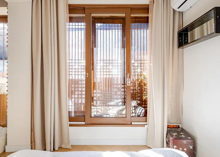 ヴィラ 2 Minute Walk From Gyeongbokgung Station Hanok Mongyu 夢遊 Wellness Bathtub Netflix *