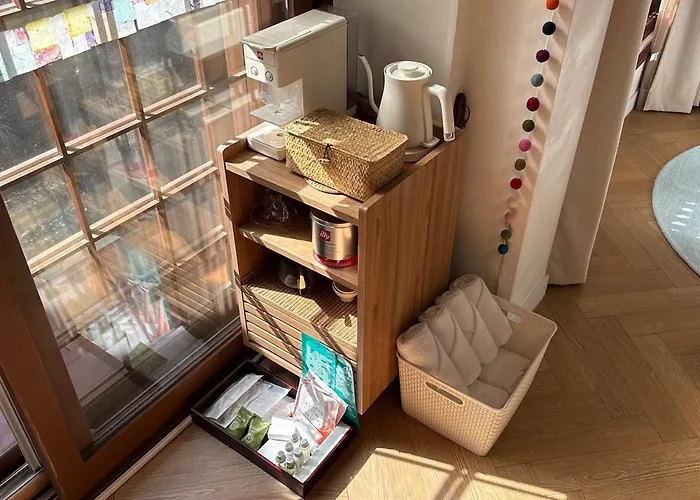 2 Minute Walk From Gyeongbokgung Station Hanok Mongyu 夢遊 Wellness Bathtub Netflix ヴィラ *
